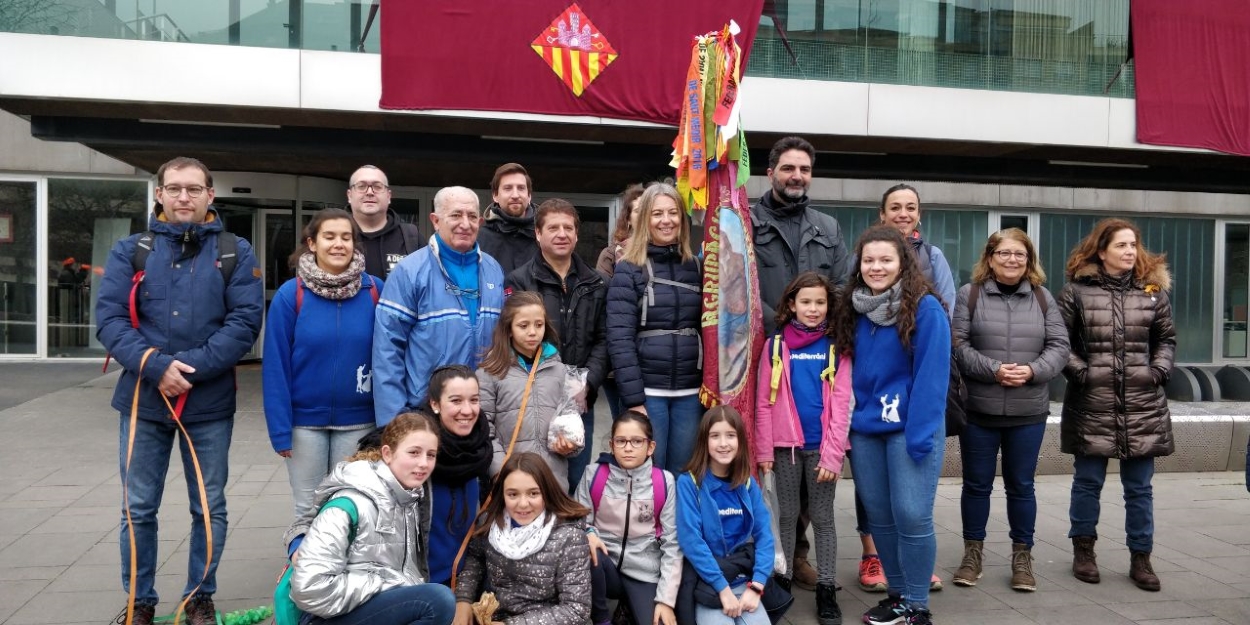 Recepció per part de les autoritats municipals als banderers / Foto: Cugat Mèdia