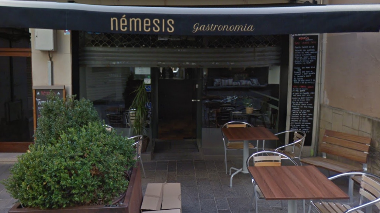 Façana del restaurant Némesis / Foto: Google Maps