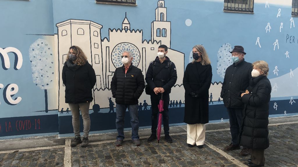 Presentació del mural nou / Foto: Cugat Mèdia