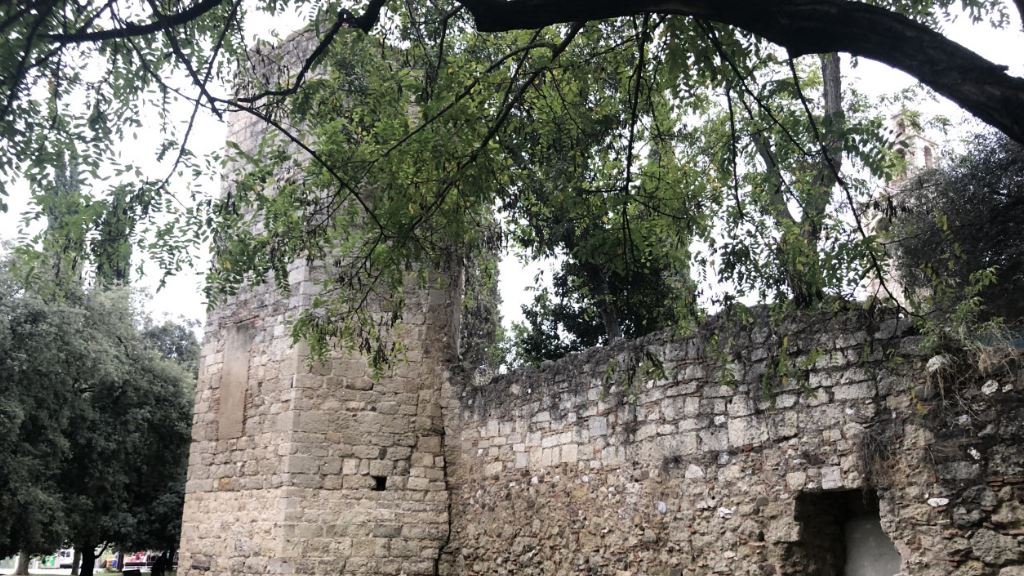 Bestorre pentagonal de la muralla de llevant