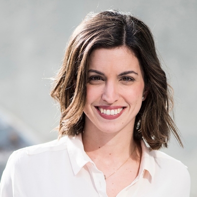 Anna Bernad (Emirats rabs Units)